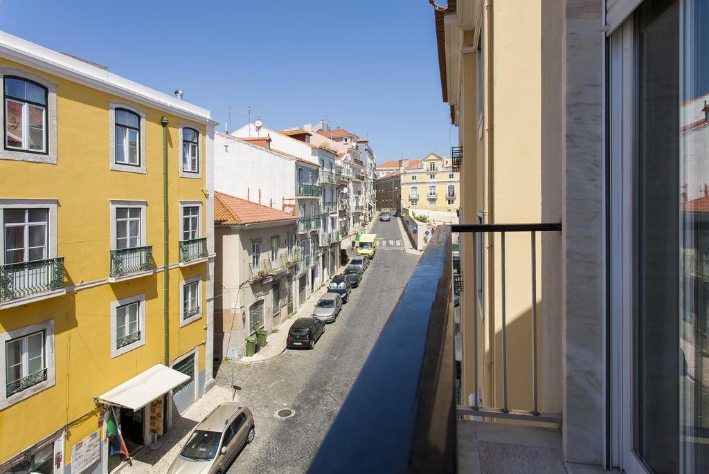Joivy Bright 2Br Apt With River Views &Balcony In Alfama, Moments From Santa Apolonia Train Station Leilighet Lisboa Eksteriør bilde