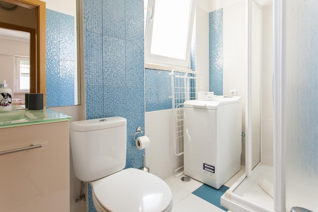 Joivy Bright 2Br Apt With River Views &Balcony In Alfama, Moments From Santa Apolonia Train Station Leilighet Lisboa Eksteriør bilde